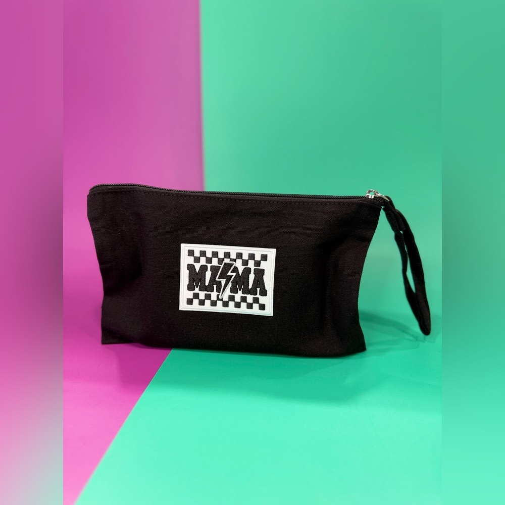 Wristlet: Mama